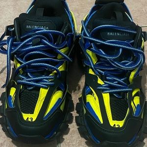 Balenciaga Track